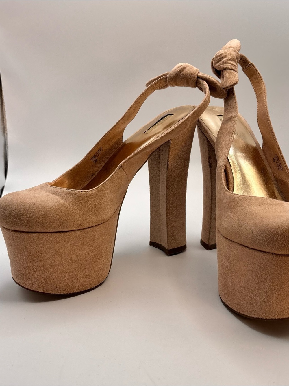 Y2K Wild Pair Nude Faux Suede Platform Slingback Ankle Bow Heels - Size 8